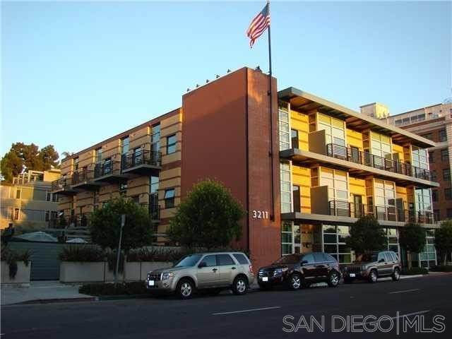 3211 5Th Ave - Photo 1
