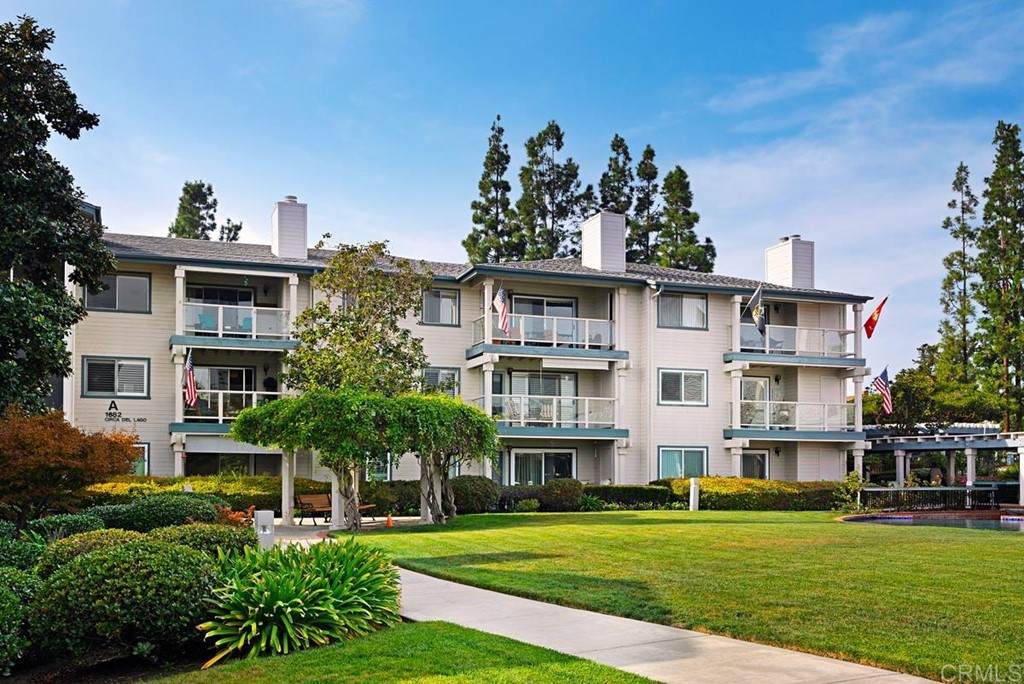 1682 Circa Del Lago - Photo 1