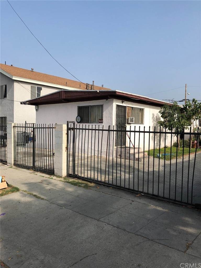 9400 Juniper Street - Photo 1