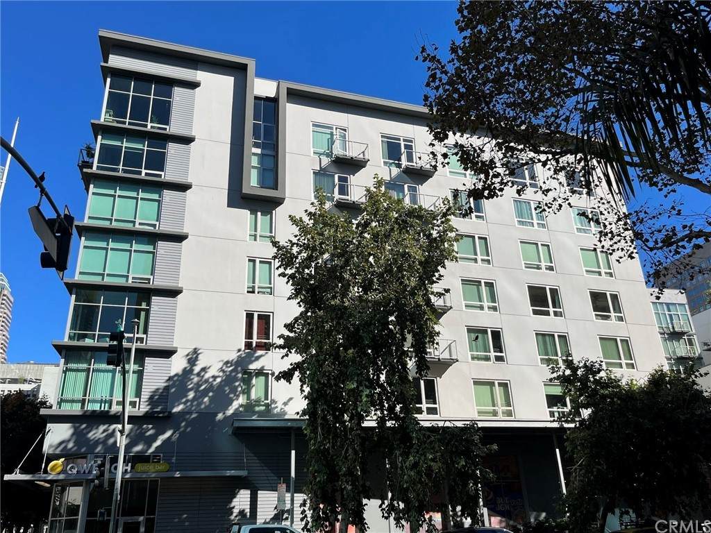 645 9th Street - Photo 1