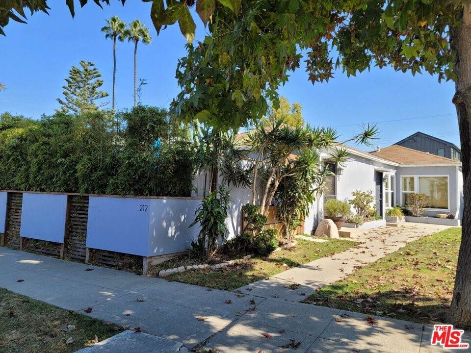 212 6Th Avenue - Photo 1