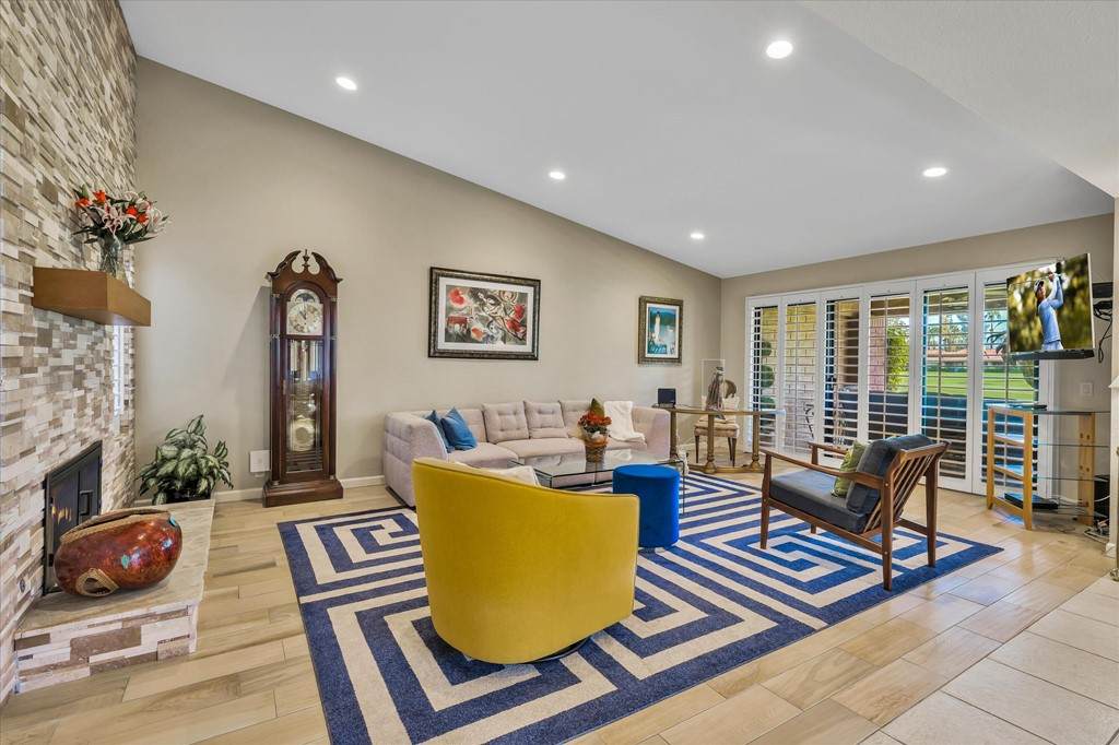 27 Joya Drive - Photo 1