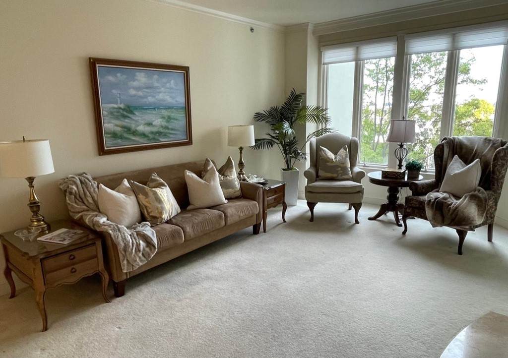 601 Laurel Avenue - Photo 1