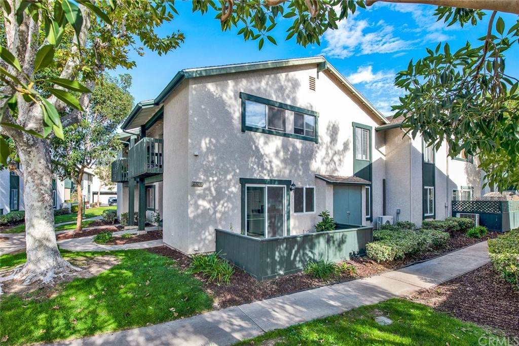 23216 Orange Avenue - Photo 1