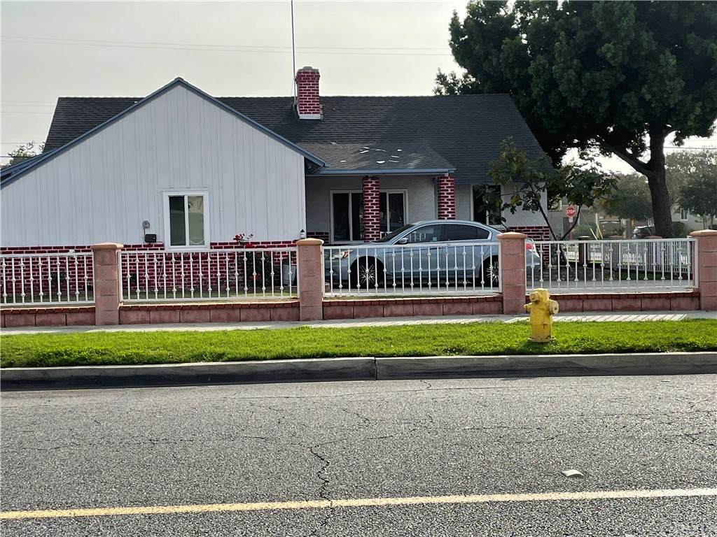 14602 Jersey Avenue - Photo 1