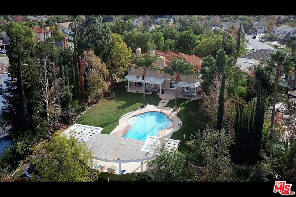 6134 Braemar Court - Photo 1