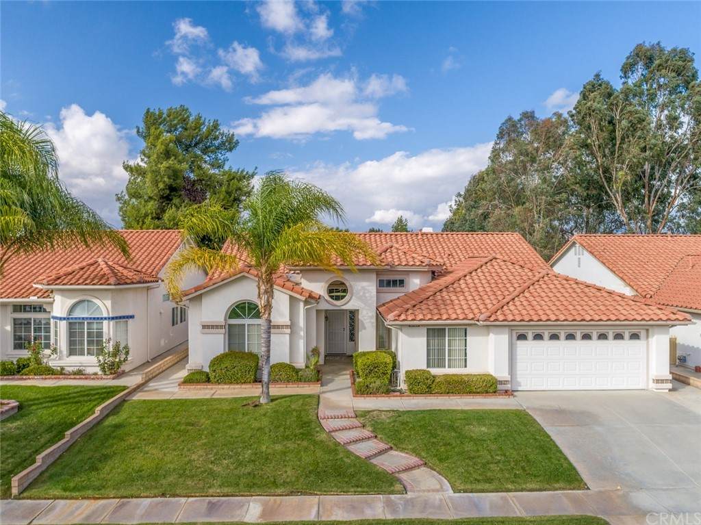 2028 Pecan Tree Street - Photo 1
