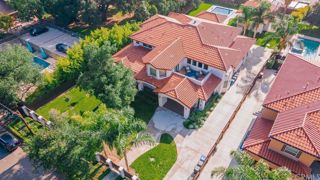 460 Sacramento Street - Photo 1