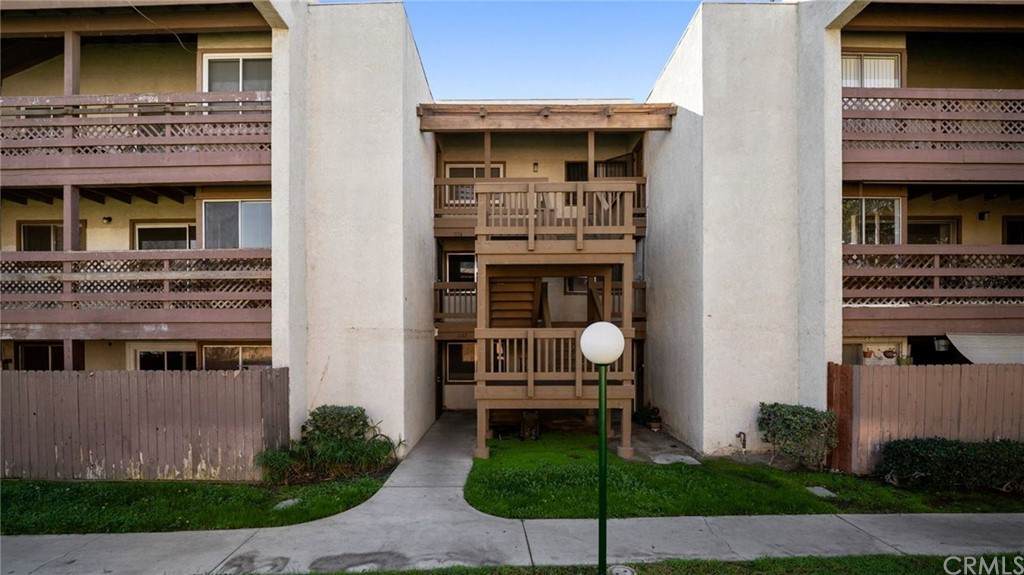 1134 Citron Street - Photo 1
