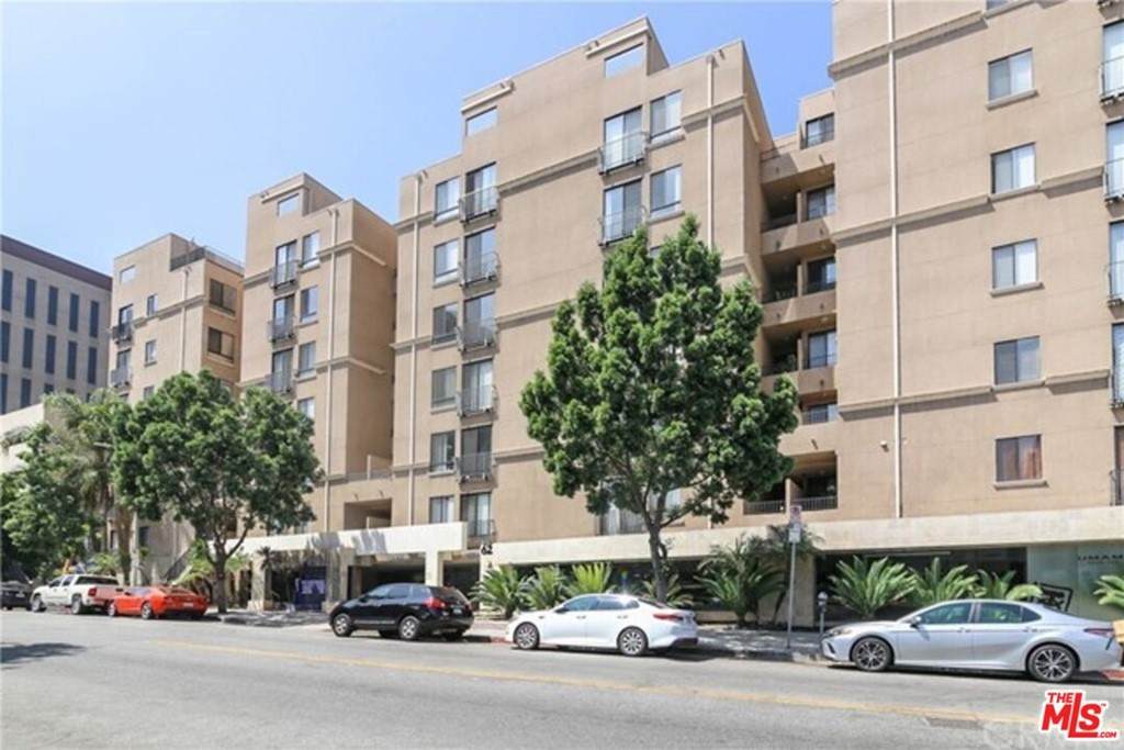 625 Berendo Street - Photo 1