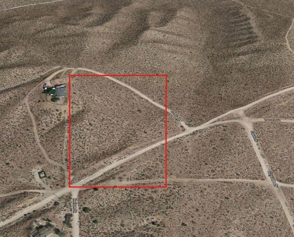 25424 Rancho Street - Photo 1
