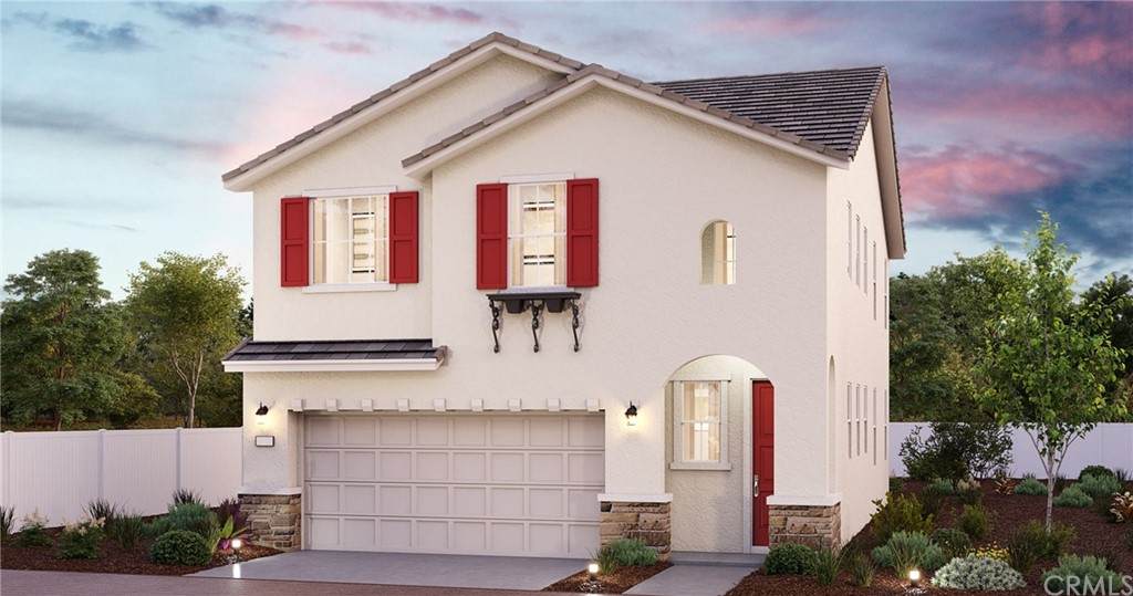 563 Enzo Street - Photo 1
