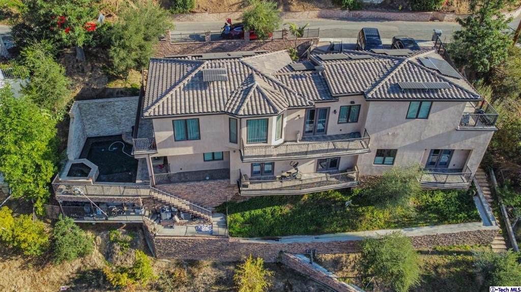 720 Cavanagh Road - Photo 1