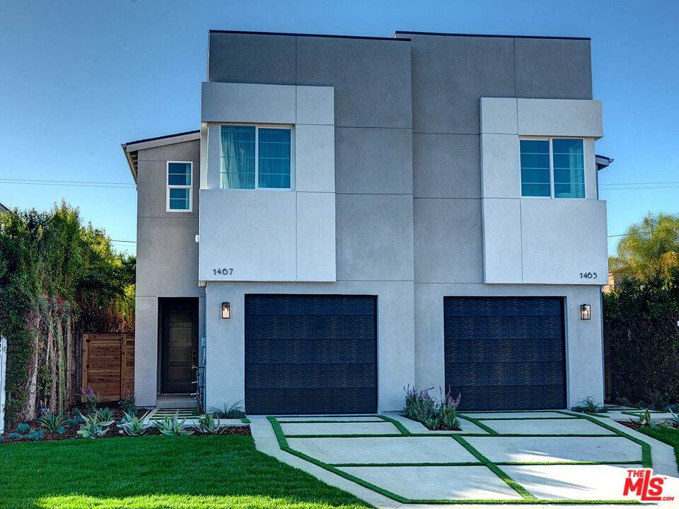 1467 Cardiff Avenue - Photo 1