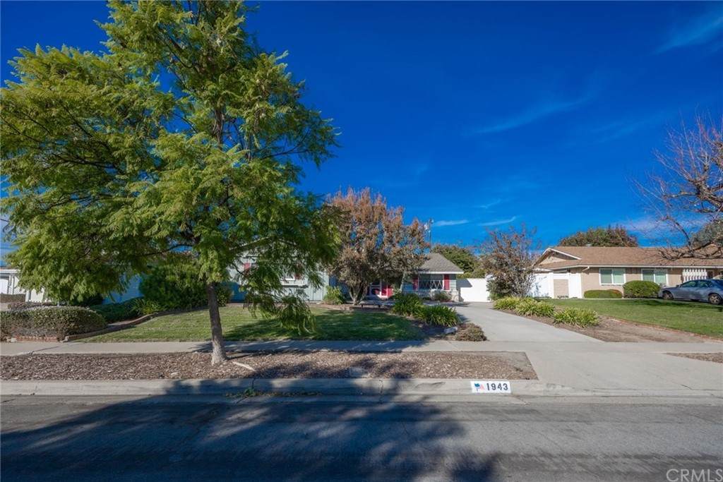1943 Lark Ellen Drive - Photo 1