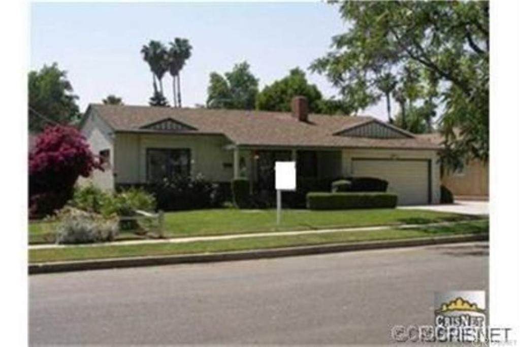 8959 Sophia Avenue - Photo 1