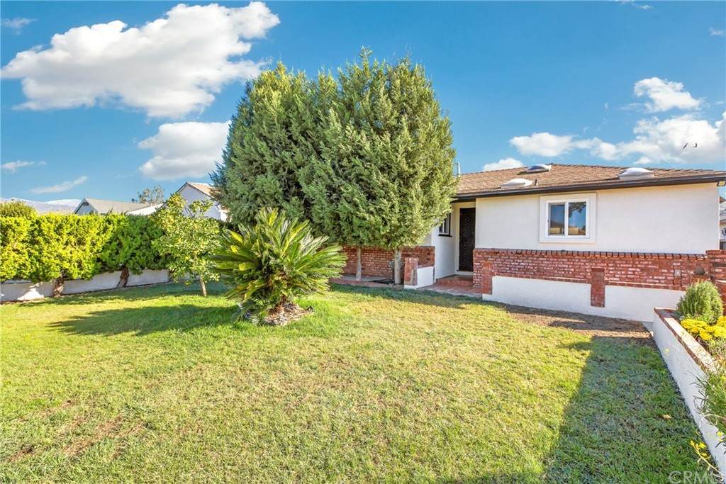 4914 Brightview Drive - Photo 1