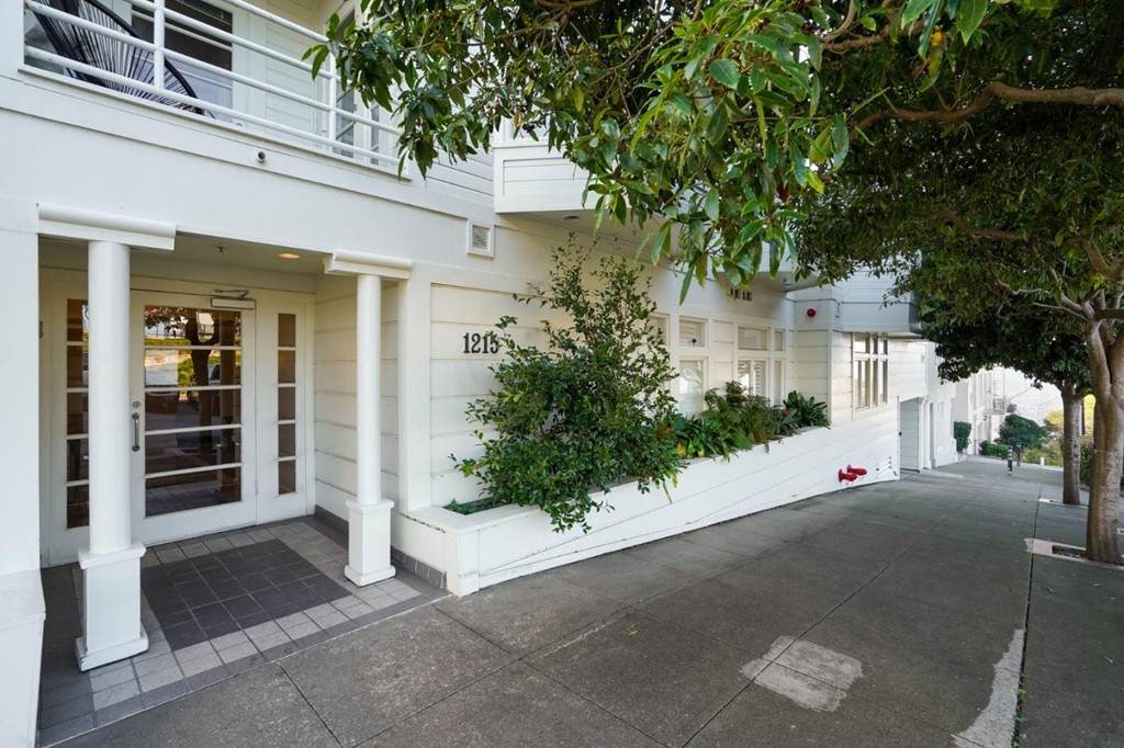 1215 Greenwich Street - Photo 1