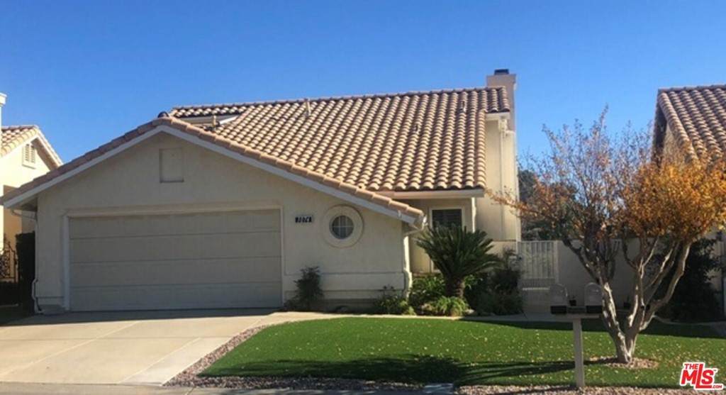 1074 Doral Court - Photo 1