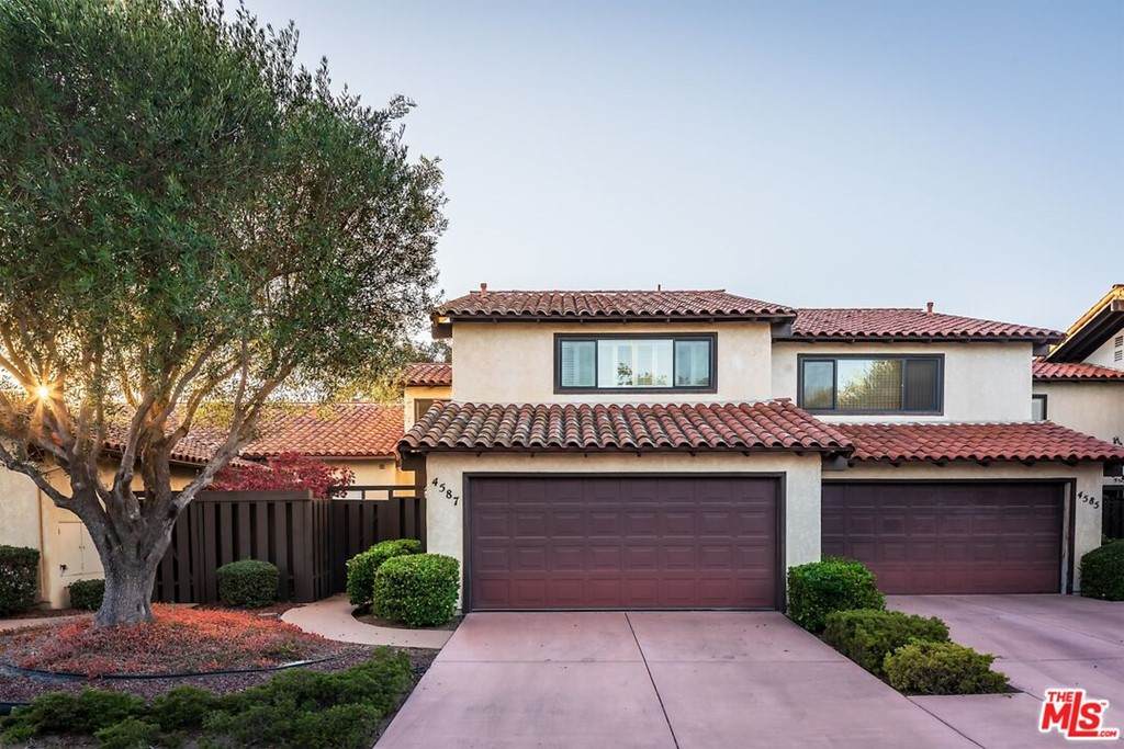 4587 Foxenwood Lane - Photo 1