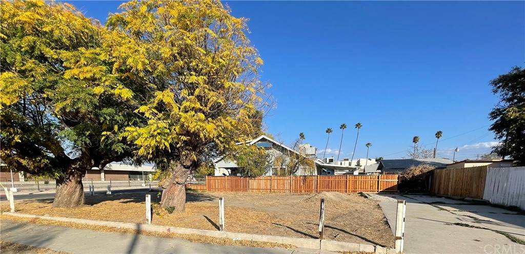 403 E. Kimball - Photo 1