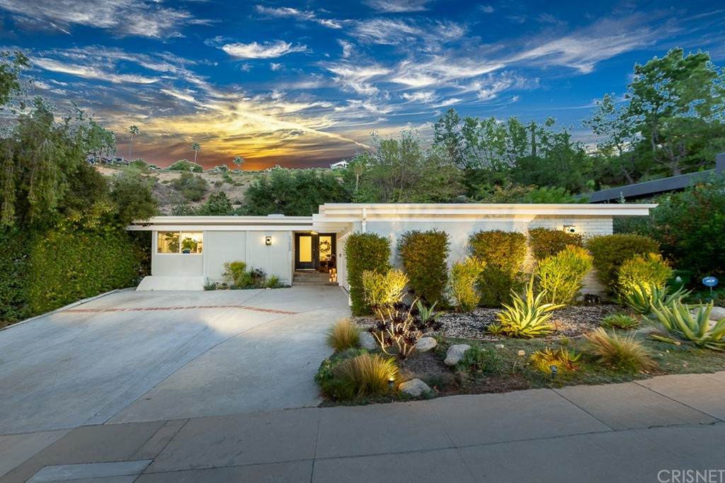 17000 Escalon Drive - Photo 1