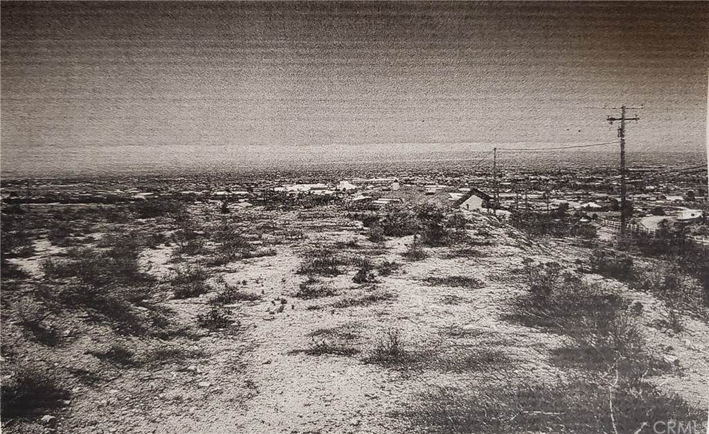 8400 Sahara Rd - Photo 1