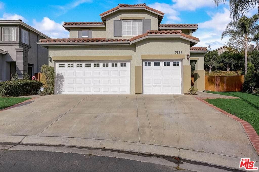 3889 Angeline Street - Photo 1