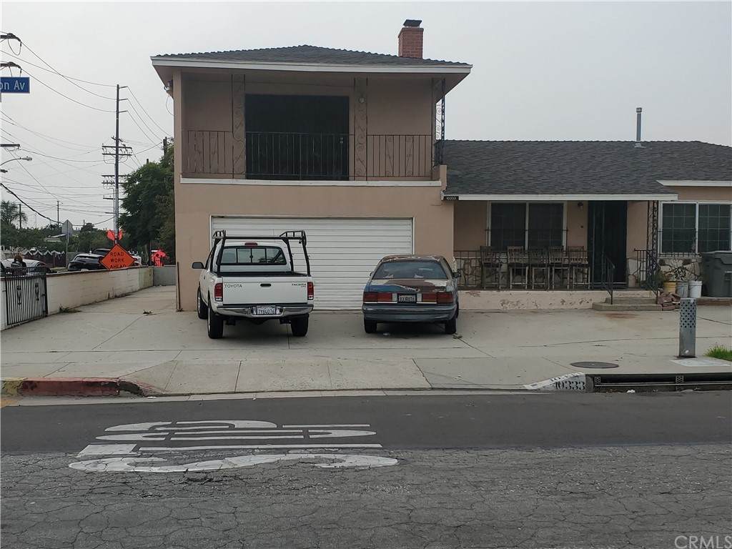 10333 Condon Ave - Photo 1
