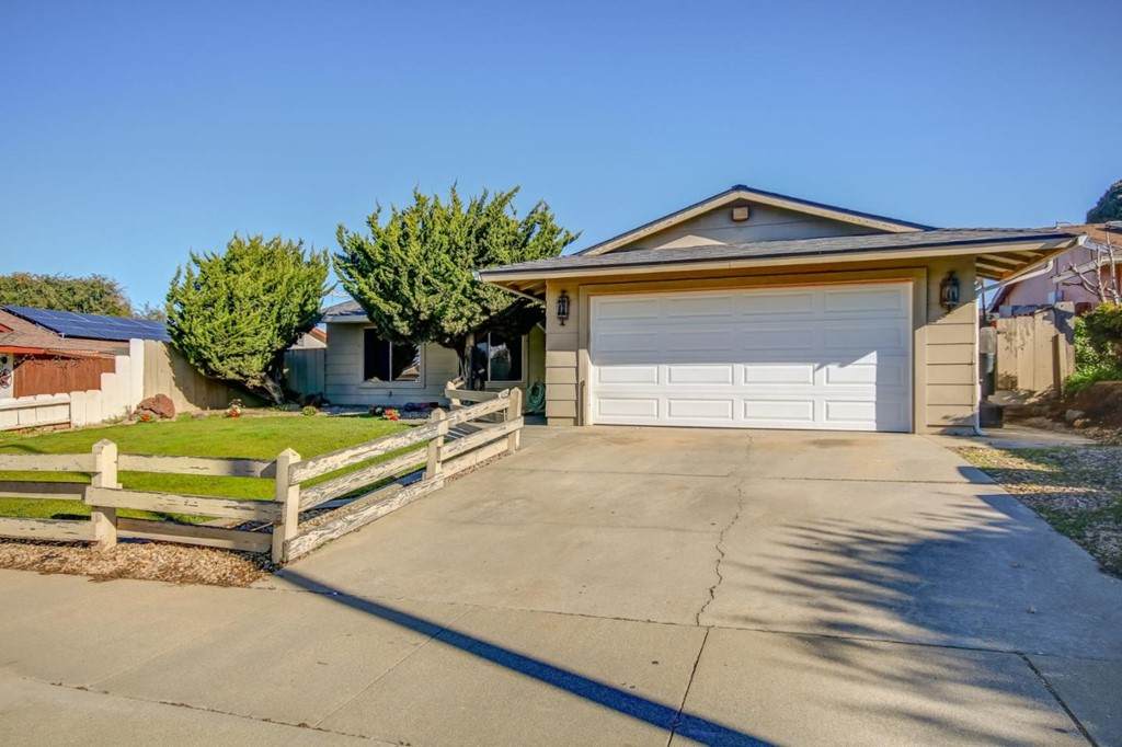 18634 Northridge Drive - Photo 1