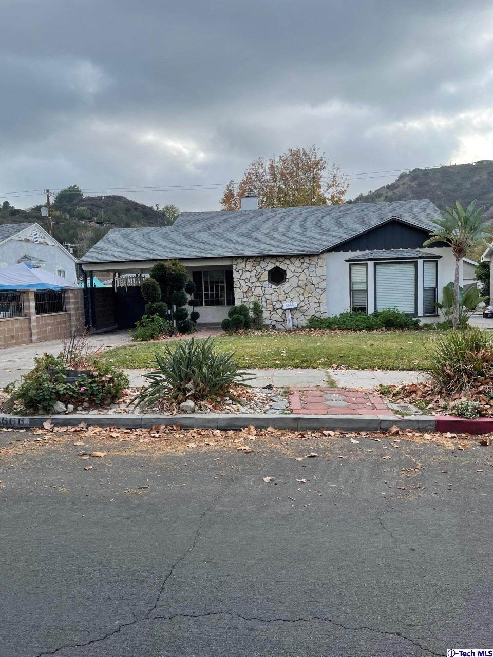 6666 Shadygrove Street - Photo 1