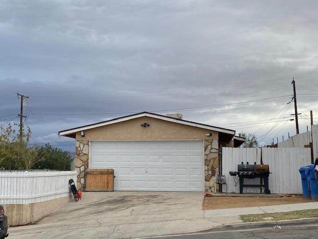 932 Navajo Street - Photo 1