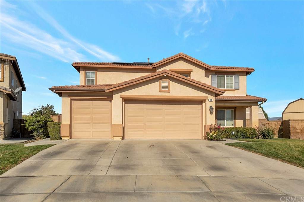 325 Meadow View Drive - Photo 1