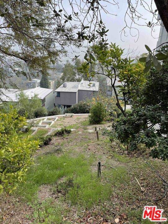 2343 Silver Ridge Avenue - Photo 1