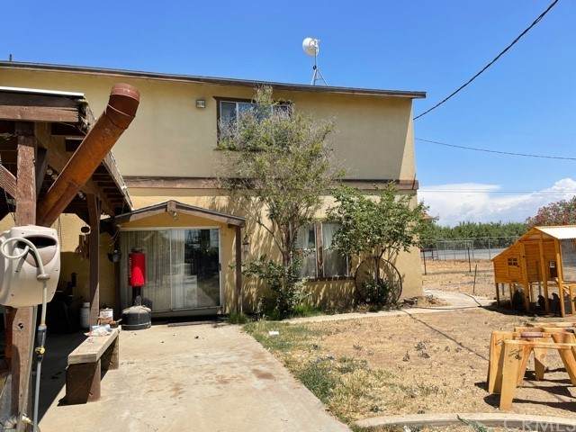 19459 Avenue 144 - Photo 1