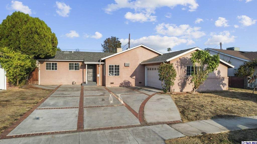 7028 Park Manor Avenue - Photo 1