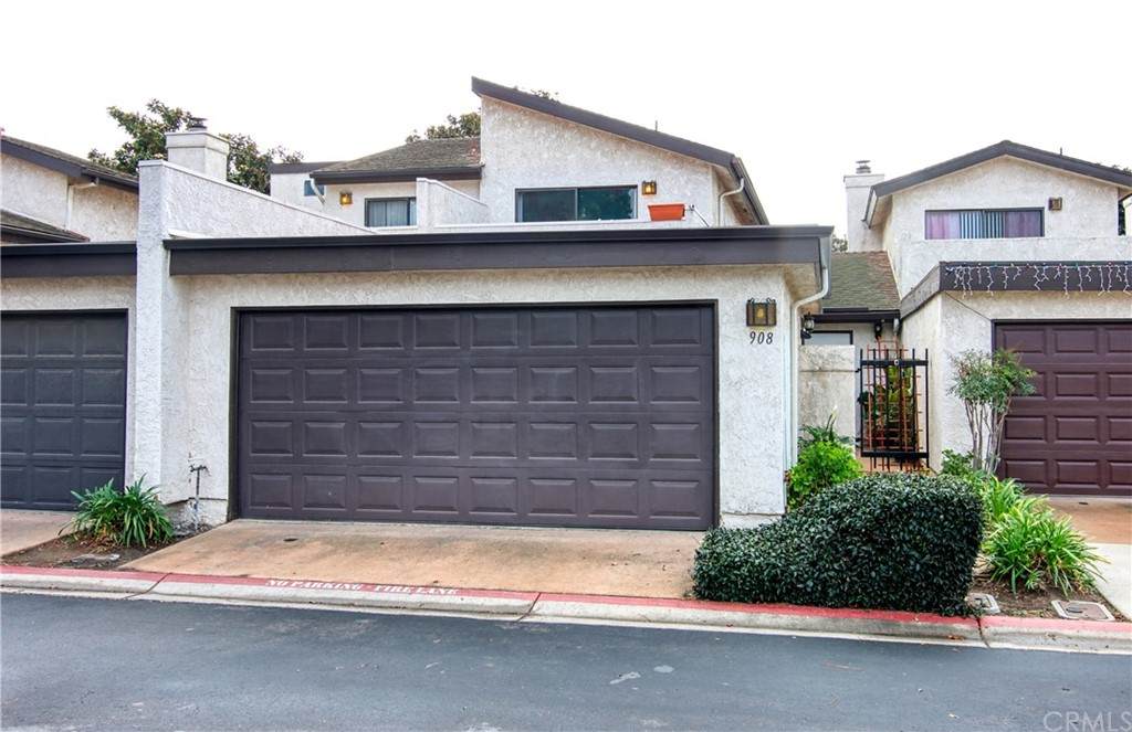 908 Regent Court - Photo 1