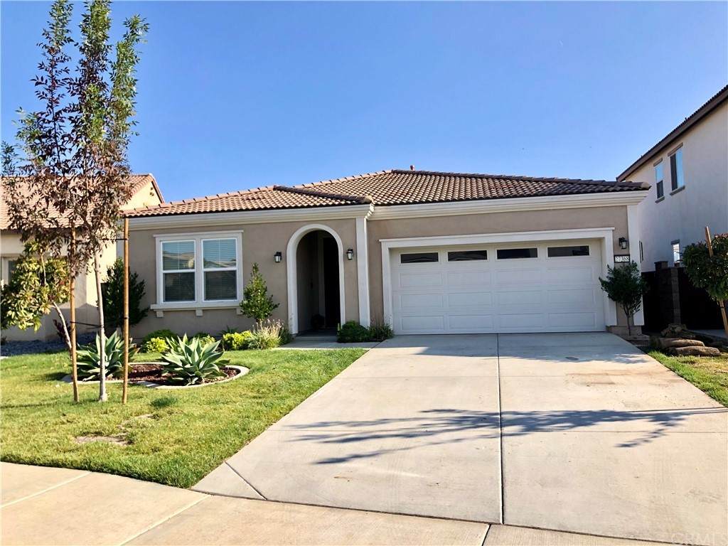 27368 Saginaw Drive - Photo 1