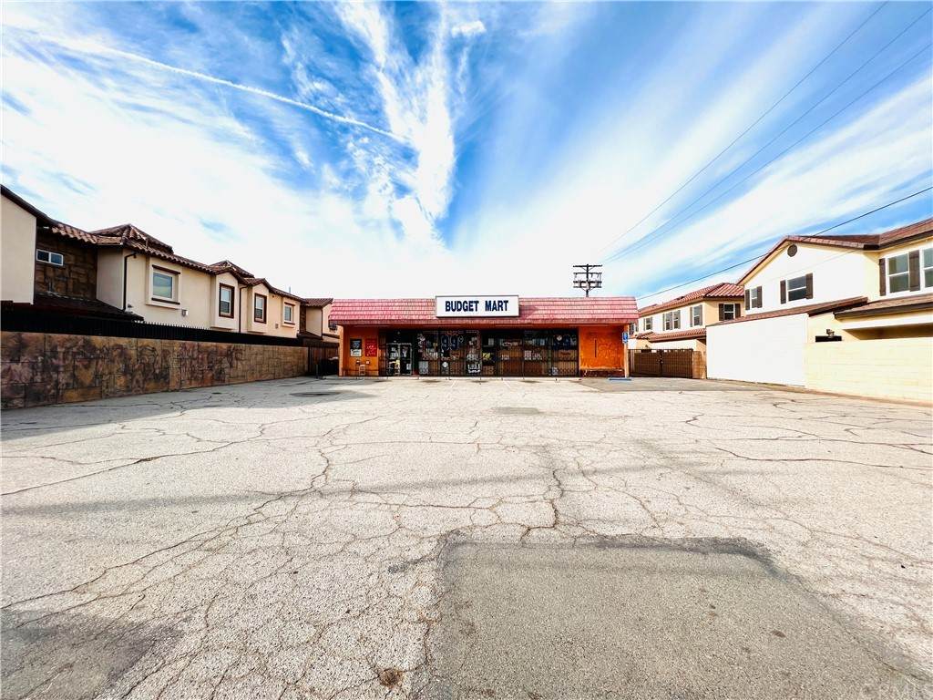 620 Newhope Street - Photo 1