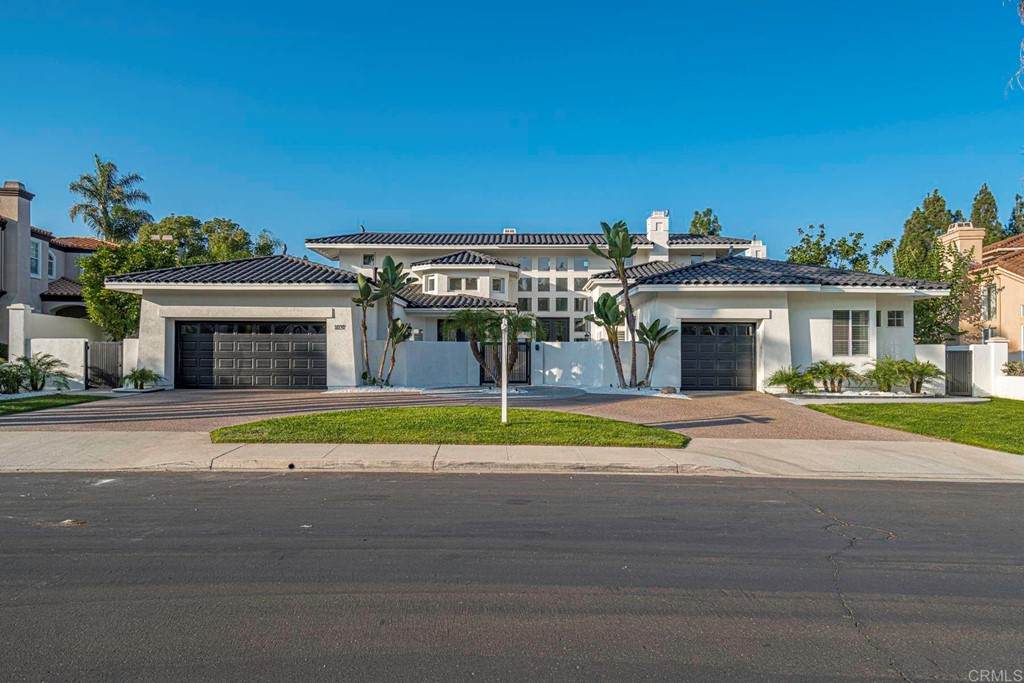 1137 Mansiones Lane - Photo 1