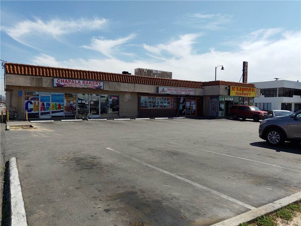 2466 Whittier Boulevard - Photo 1