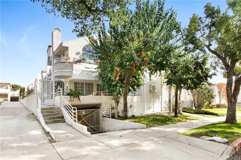 1328 Columbus Avenue - Photo 1