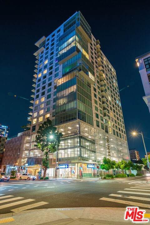 1050 Grand Avenue - Photo 1