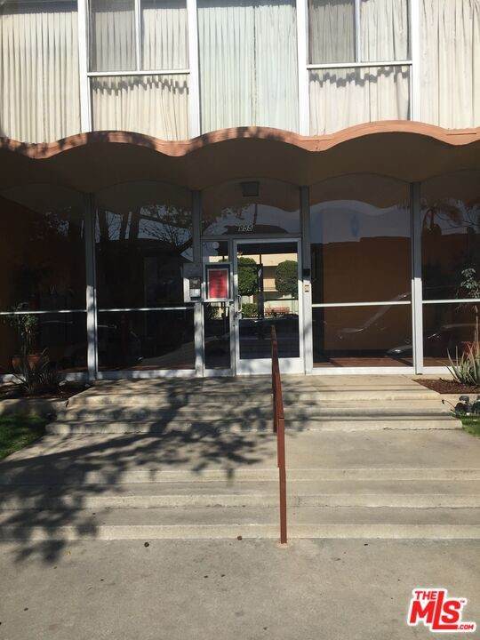 855 Victor Avenue - Photo 1
