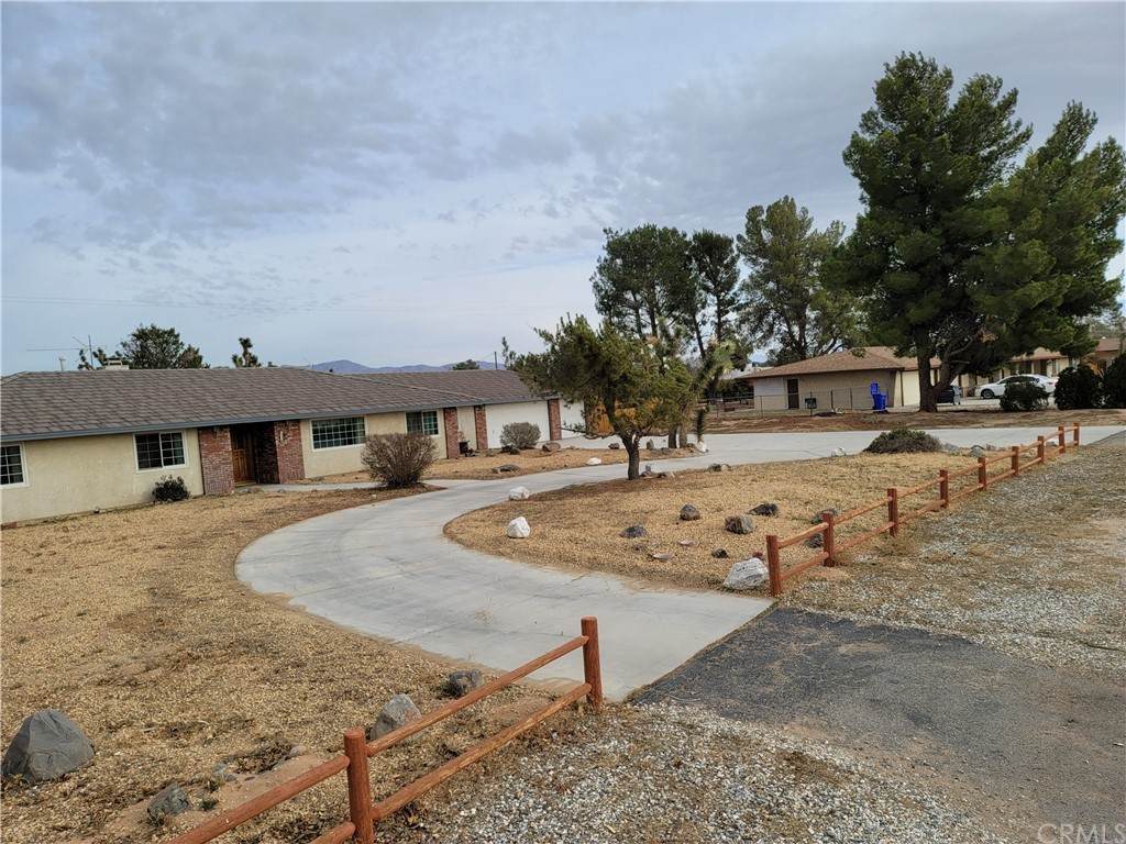 20350 Eyota Road - Photo 1