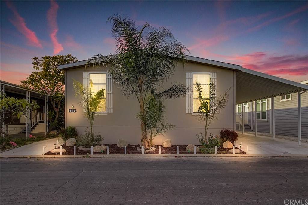 3595 Santa Fe Avenue - Photo 1