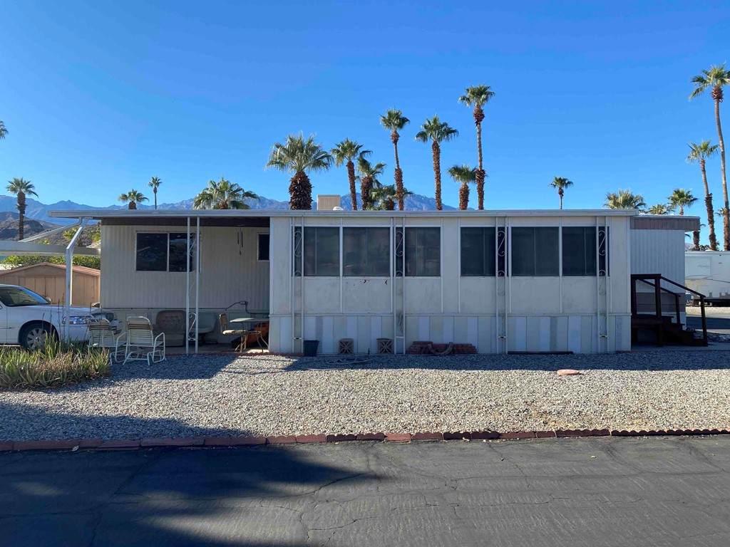 23 Roosevelt Drive - Photo 1