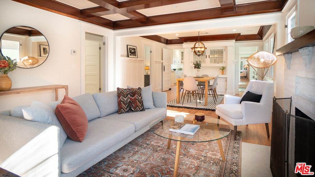 4410 Wilton Place - Photo 1