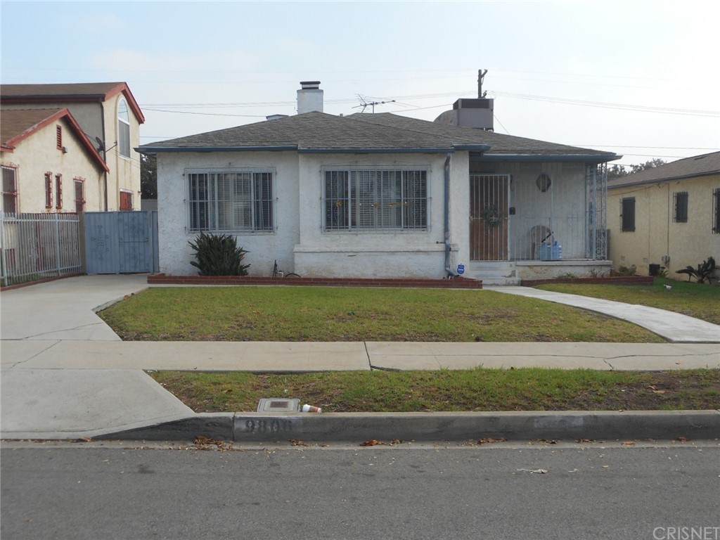 9806 Van Ness Avenue - Photo 1