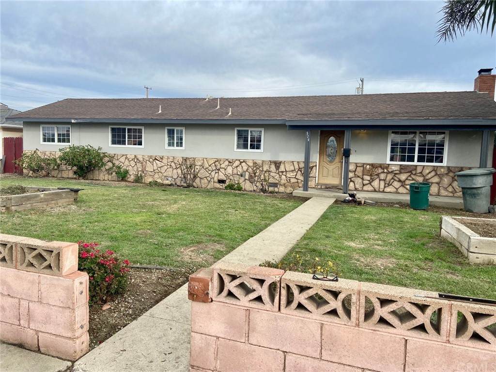 520 B Street - Photo 1